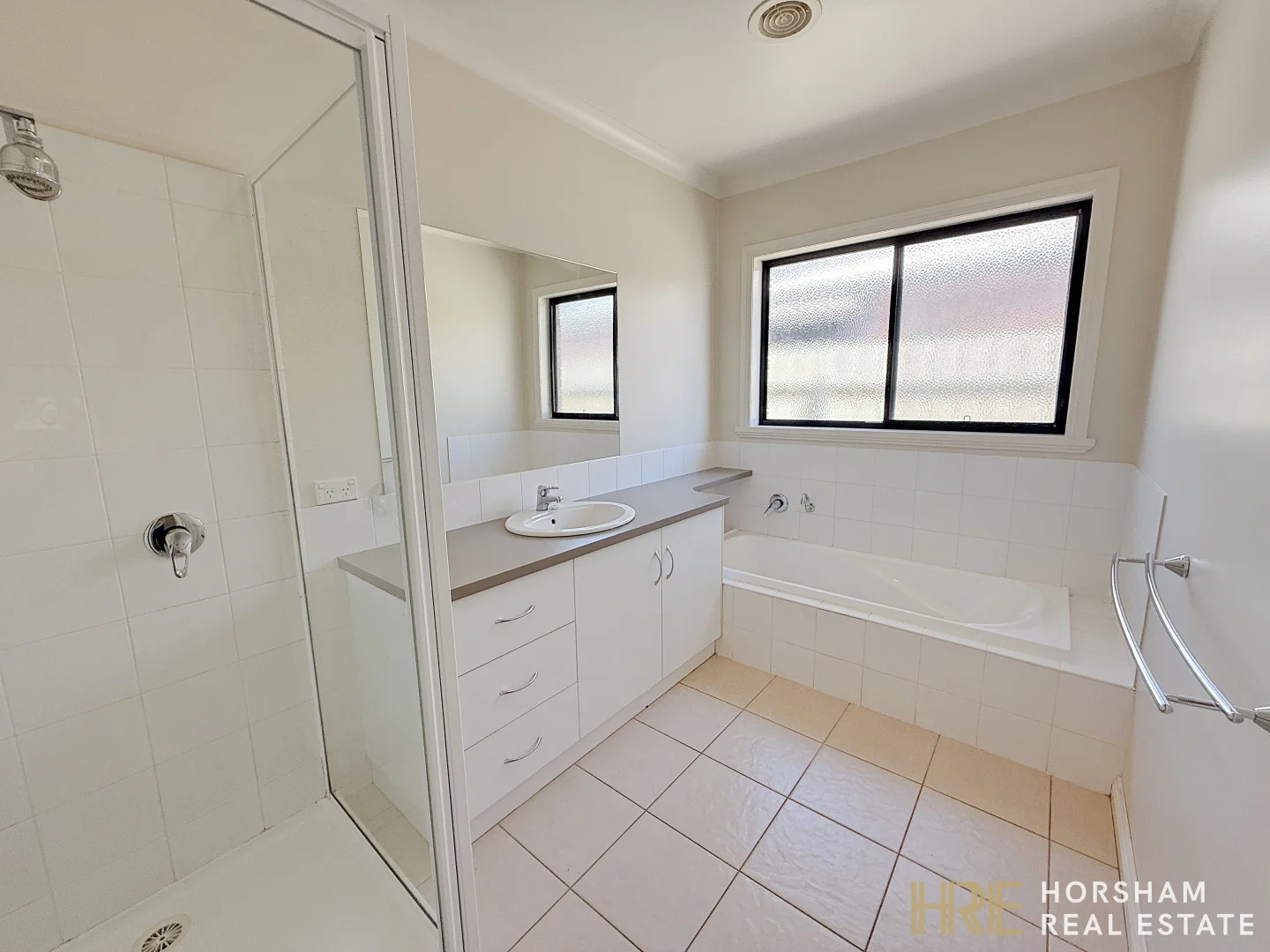 Additional image 14 of 3 Fisher Square, Horsham VIC 3400