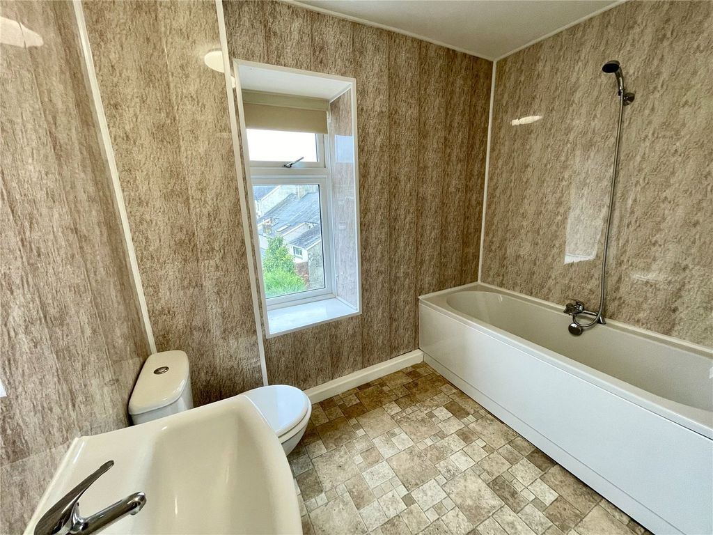 Additional image 8 of 3 bed maisonette to rentCorbett Square, Tywyn, Gwynedd LL36