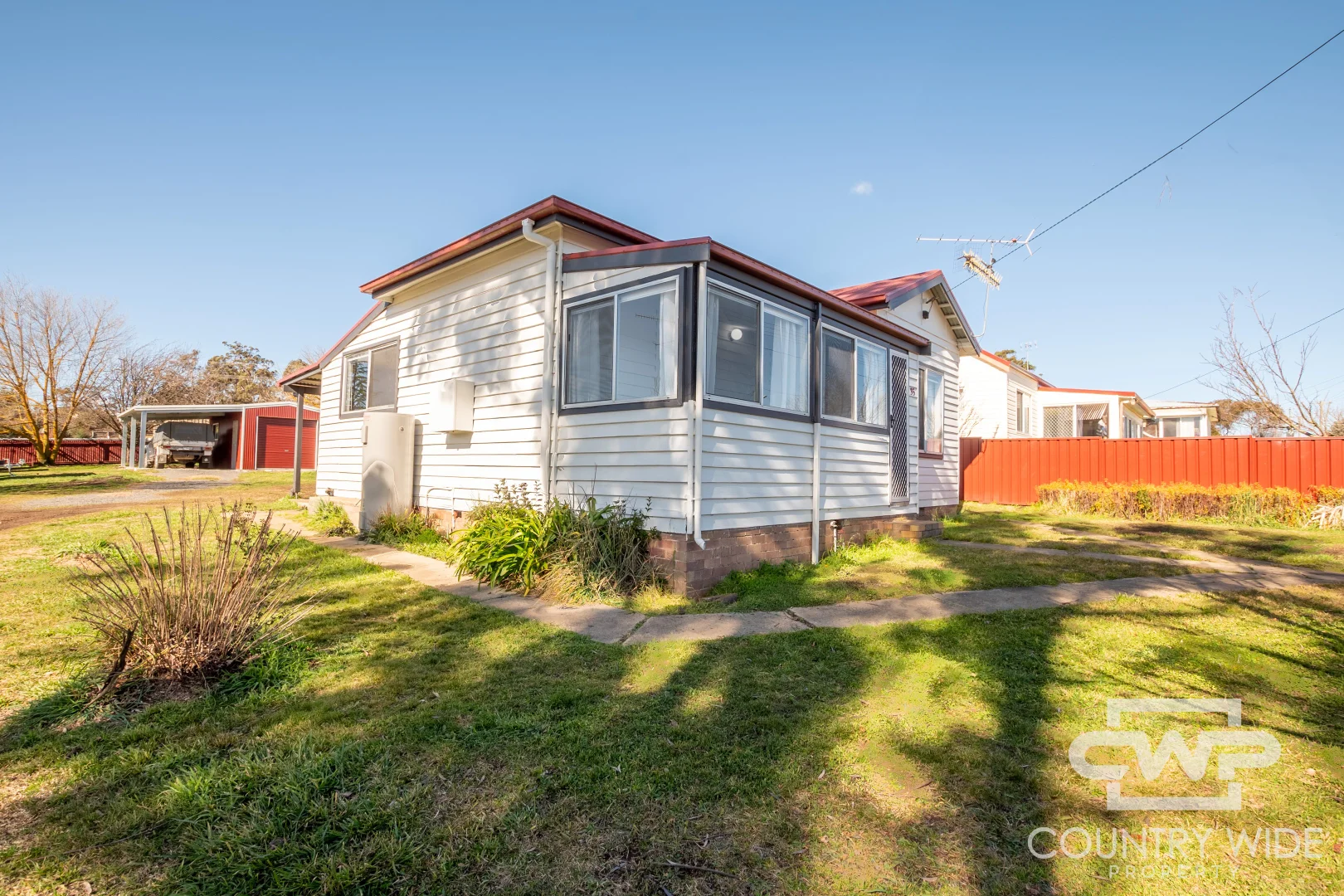 Additional image 2 of 35 Prisk Street, Guyra NSW 2365