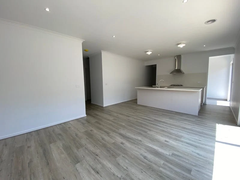 Additional image 4 of 15 Romeo Avenue, Berwick VIC 3806