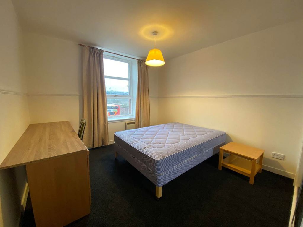 Additional image 14 of 5 bed flat to rent31B Trades Lane, Bisset Bond DD1