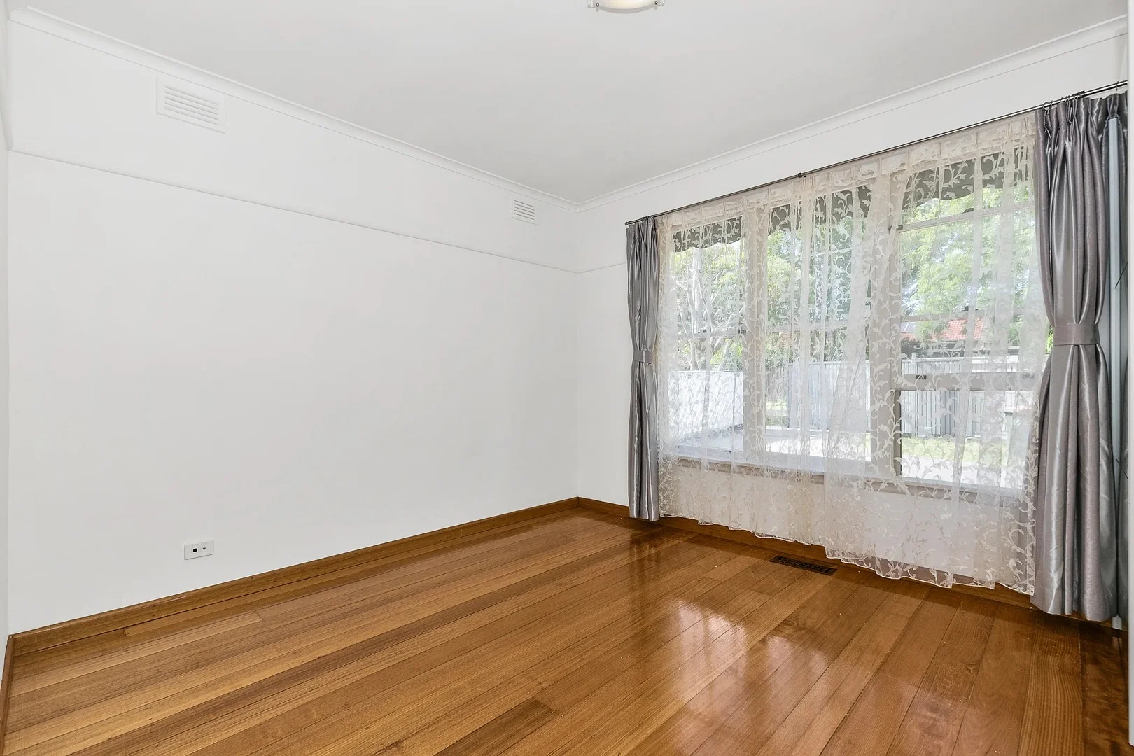 Additional image 5 of 49 Parkmore Road, Forest Hill VIC 3131