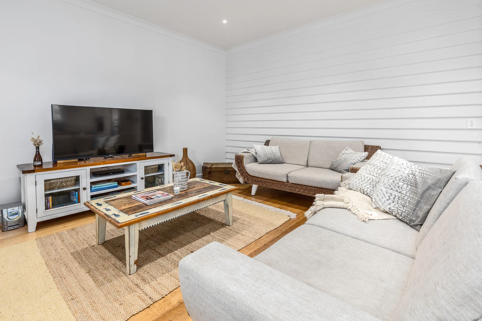 36 Seventh Avenue, Rosebud VIC 3939 photo 2