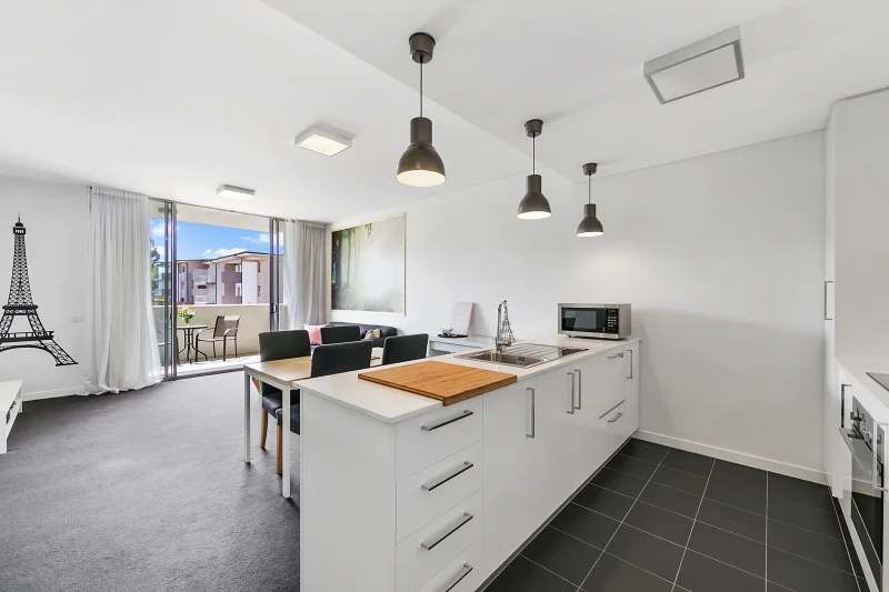 30/116 Easty Street, Phillip ACT 2606