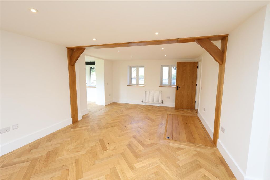 Additional image 6 of 4 bed detached house to rentShacklands Road, Shoreham, Sevenoaks TN14
