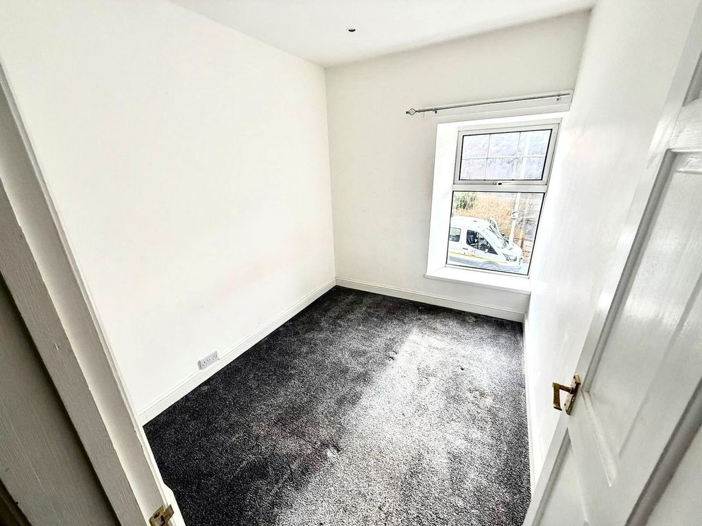 Additional image 8 of 3 bed terraced house to rentHillside Terrace, Wattstown, Porth CF39