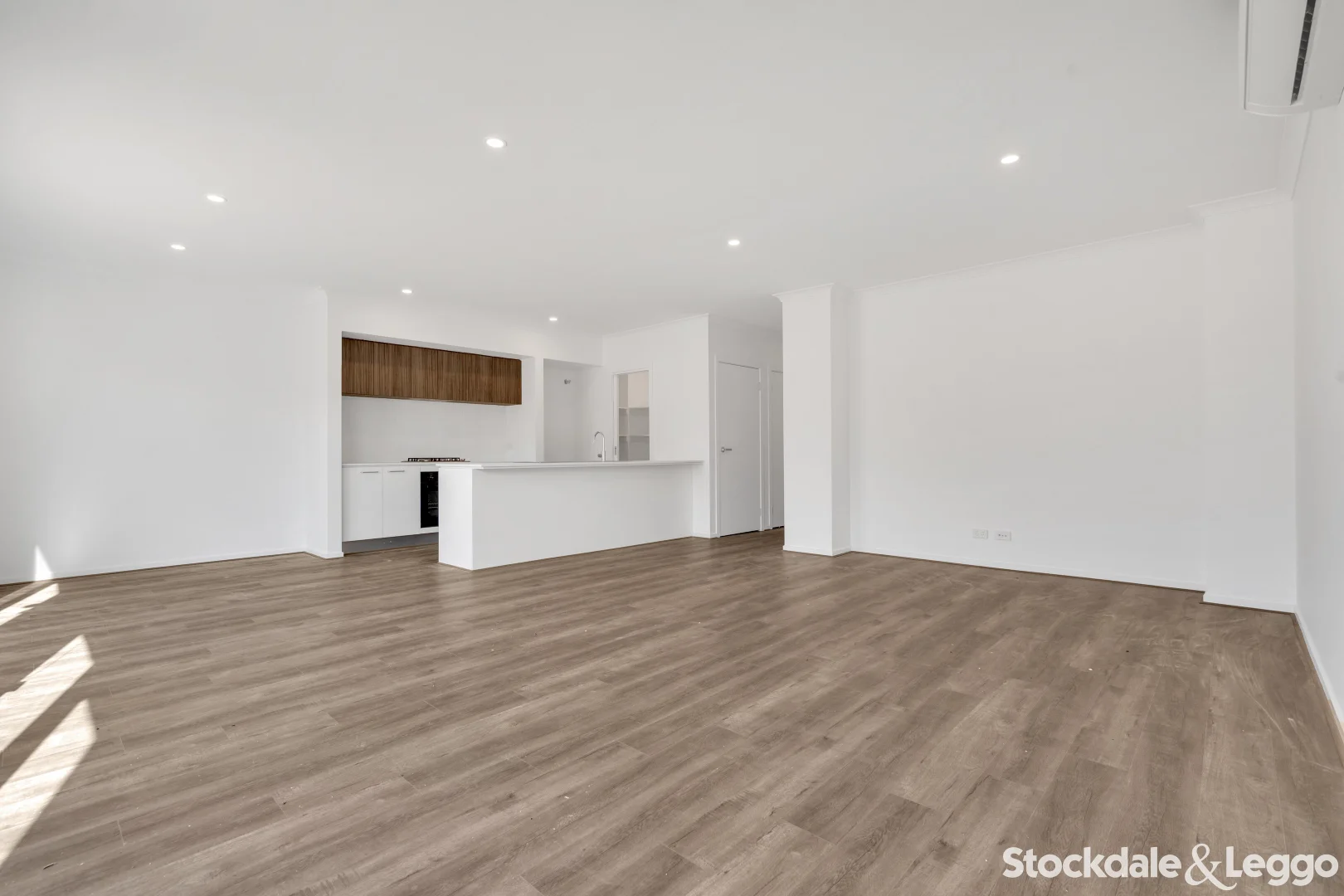 Additional image 6 of 37 Curbridge Drive, Donnybrook VIC 3064