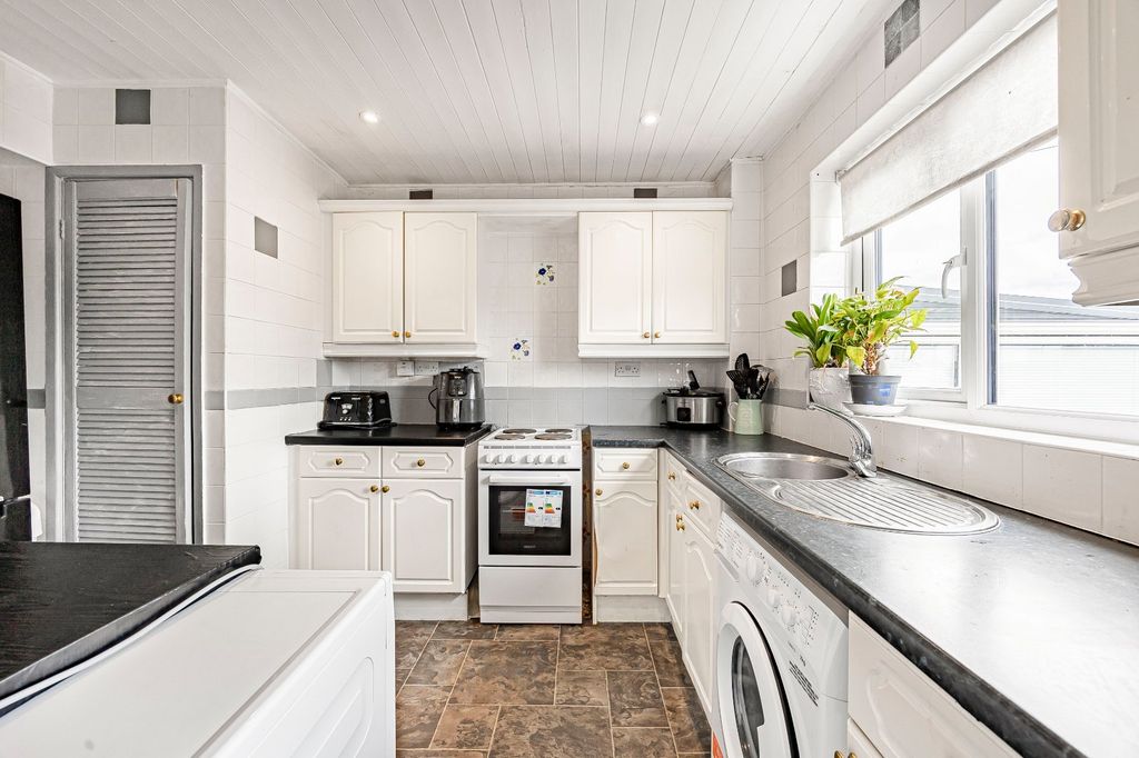 Additional image 3 of 3 bed terraced house for saleThe Bridle, Stroud, Gloucestershire GL5