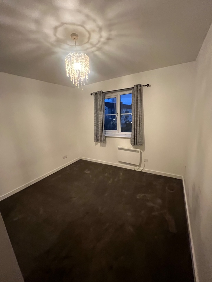 2 Bed Flat, Glenmore Place, G42, N1 7GU photo 5
