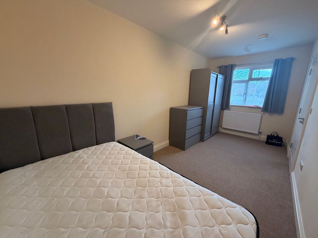 Additional image 2 of Room to rentFrome Valley Road, Bristol BS16