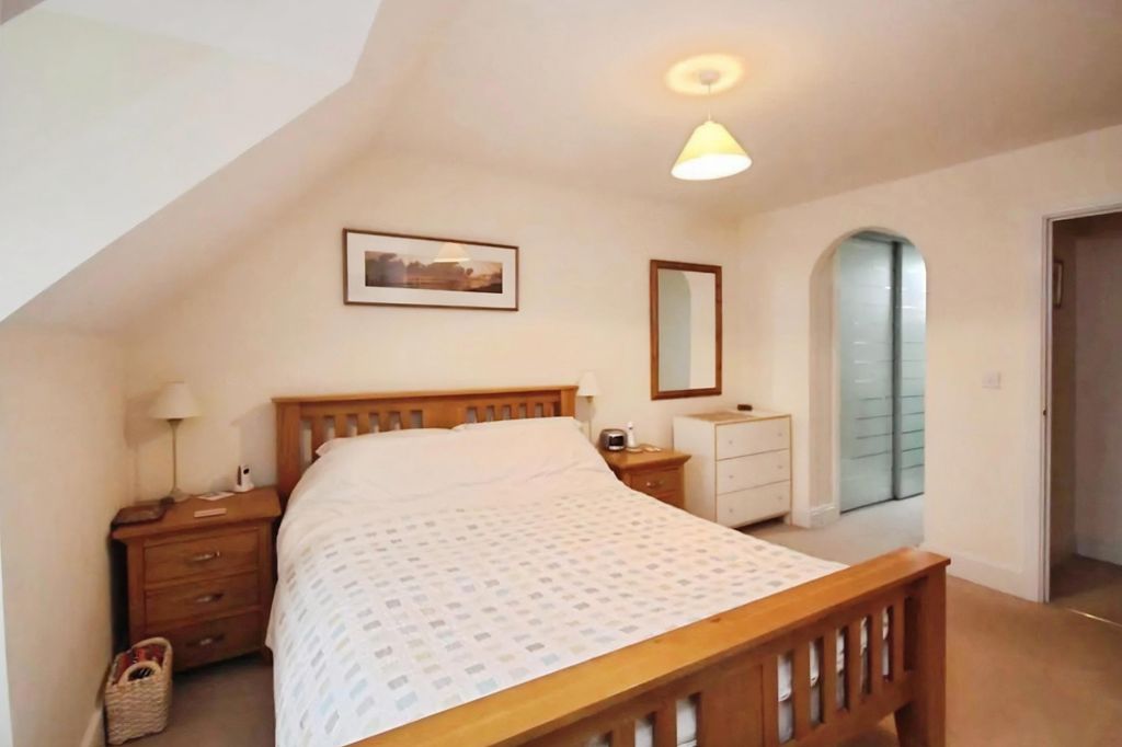 Additional image 5 of 3 bed terraced house to rentWellswood, Haywards Heath RH16