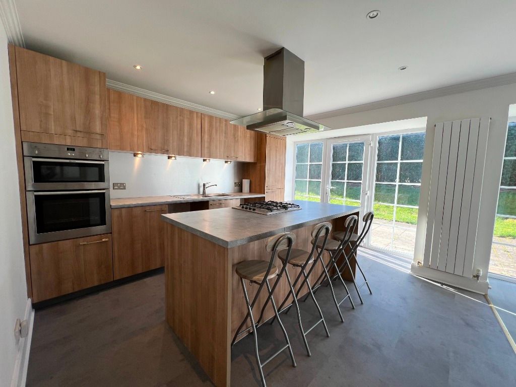Additional image 2 of 3 bed semi-detached house to rentNorth Mains Of Liff, Dundee DD2