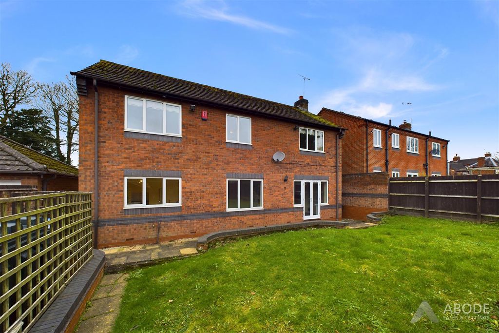 Additional image 22 of 4 bed detached house to rentMaple Close, Doveridge, Derbyshire DE6