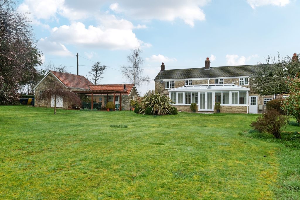 Additional image 21 of 3 bed detached house to rentHatch Lane, Tisbury, Nr Salisbury, Wiltshire SP3