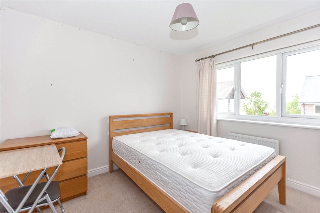 Additional image 9 of 6 bed semi-detached house to rentHatton Road, Cheswick Village, Bristol BS16