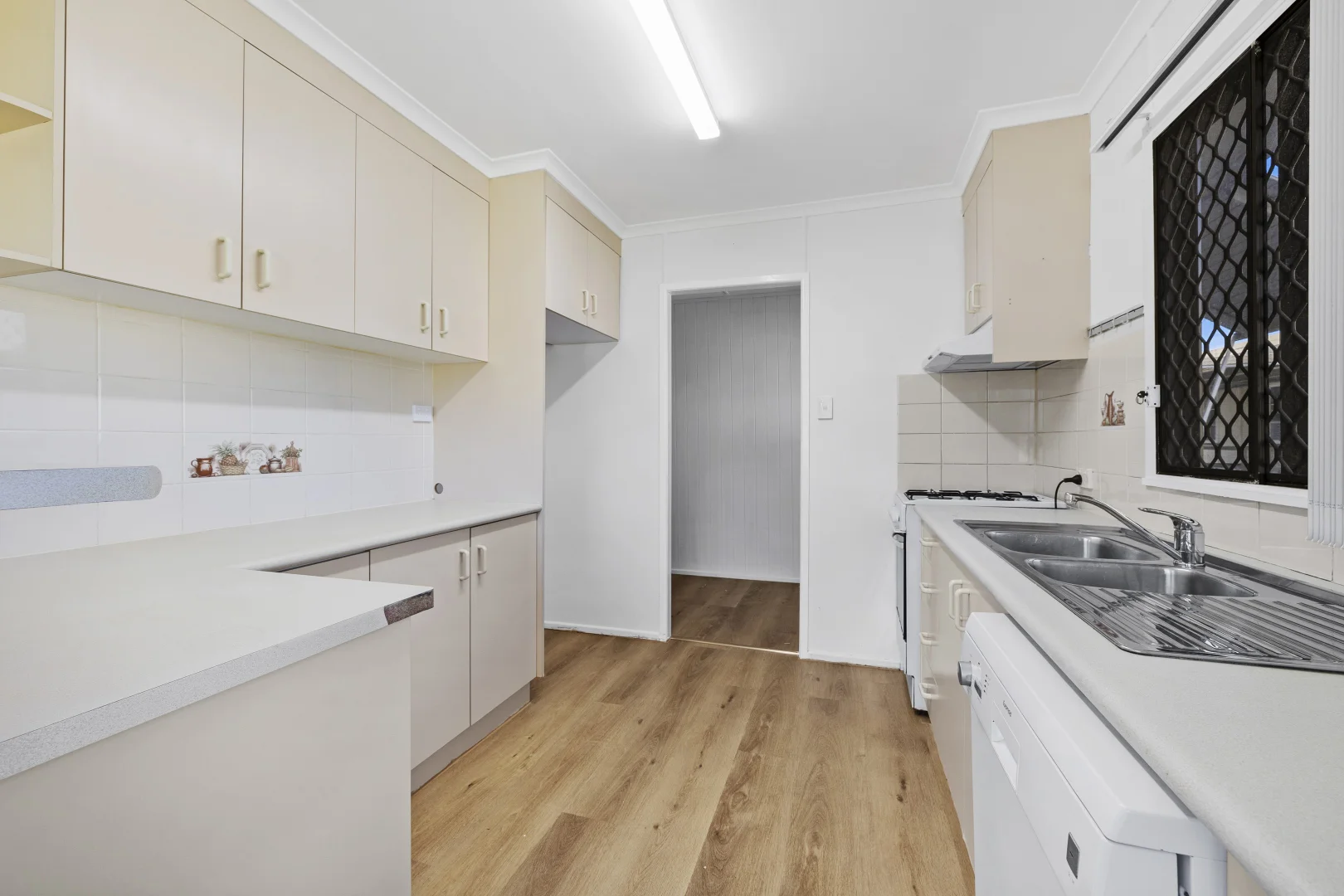 Additional image 4 of 66 Toolooa Street, Toolooa QLD 4680