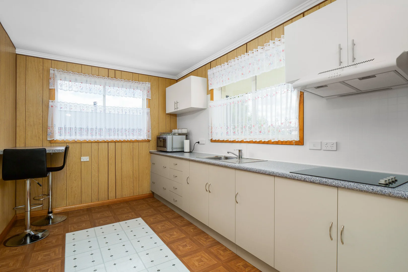 Additional image 2 of 43b Paringa Avenue, Newnham TAS 7248