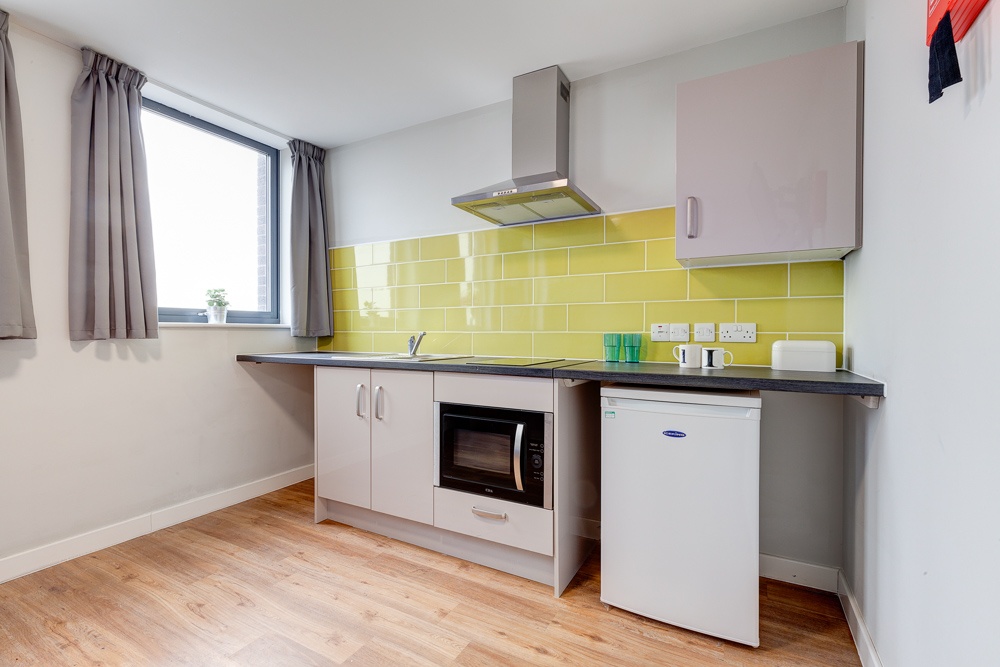 Studio Flat, Queen St, S1, N1 7GU photo 3