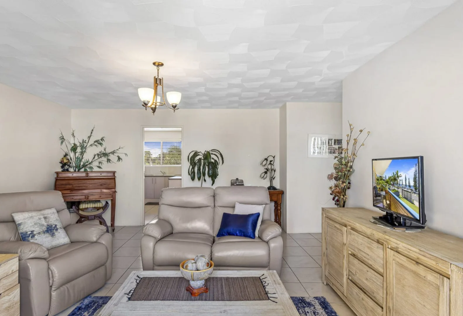 Additional image 3 of 4/13-15 Marine Parade, Redcliffe QLD 4020