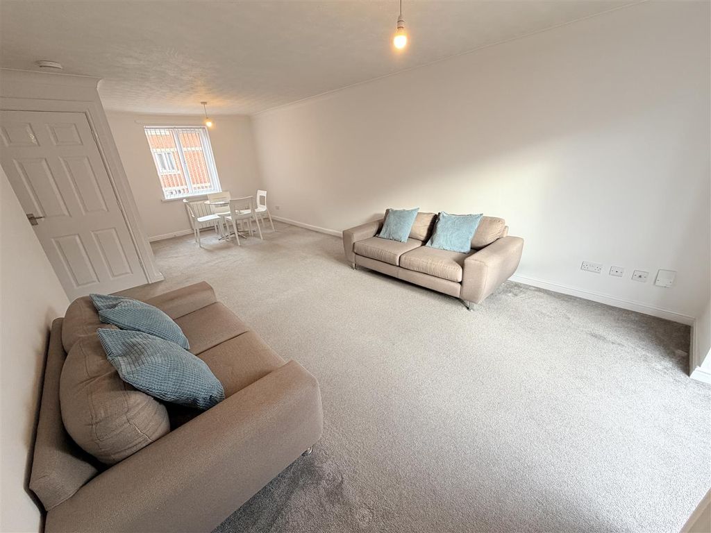 Additional image 3 of 2 bed flat to rentBowline House, Harbour Walk, Hartlepool TS24