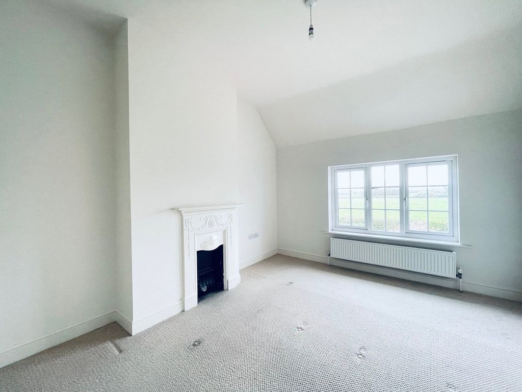 Additional image 13 of 3 bed semi-detached house to rentChance Lane, Malvern WR14