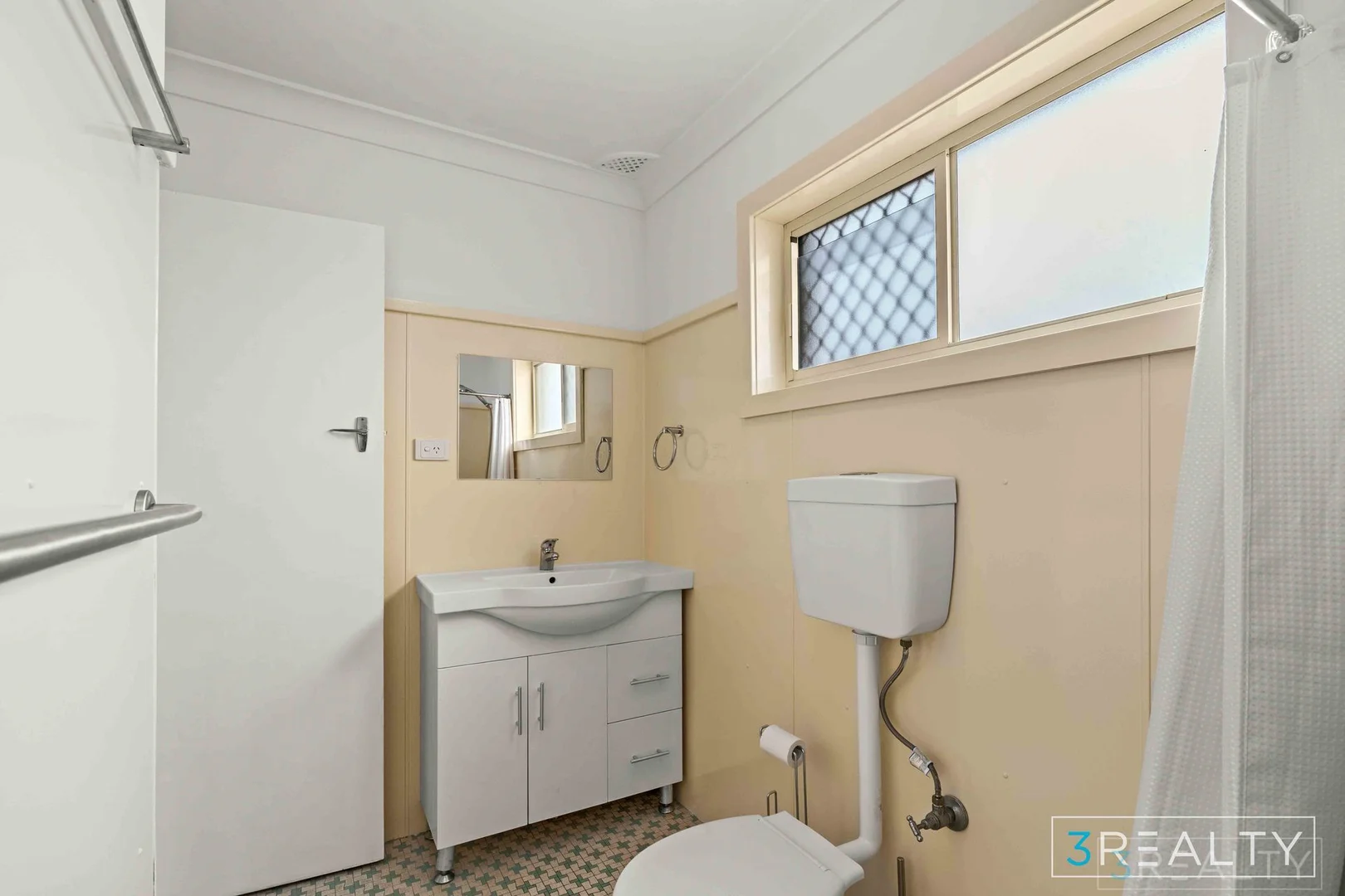 Additional image 5 of 1/48 Swansea Street, Swansea NSW 2281
