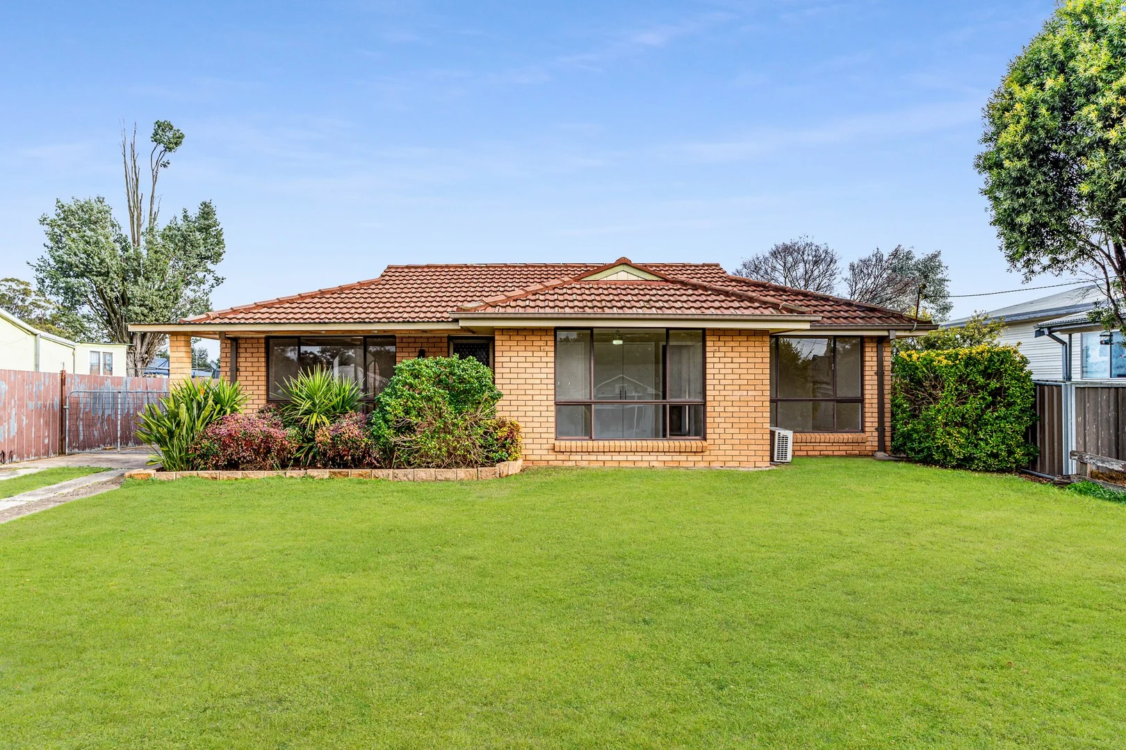 52 Fitzroy Avenue, Cowra NSW 2794