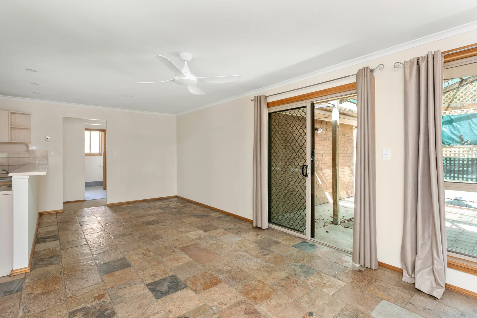 Additional image 8 of 130 Davenport Tce, Seacliff Park SA 5049