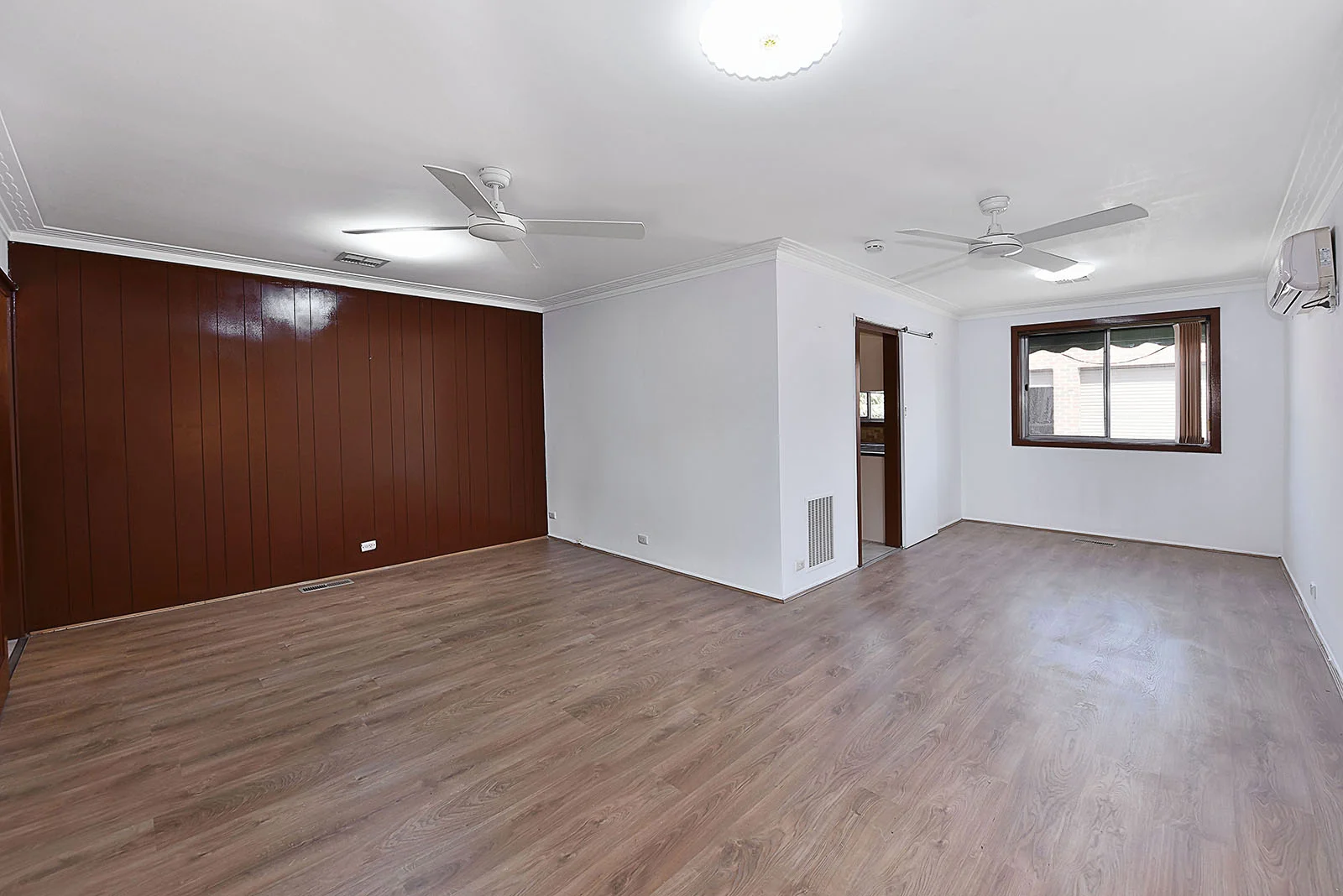 Additional image 2 of 9 Plumpton Ave, Craigieburn VIC 3064