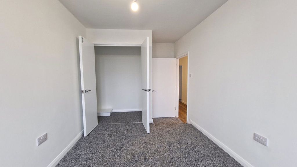 Additional image 11 of 2 bed flat to rentOld Town, Hemel Hempstead (F1) HP1