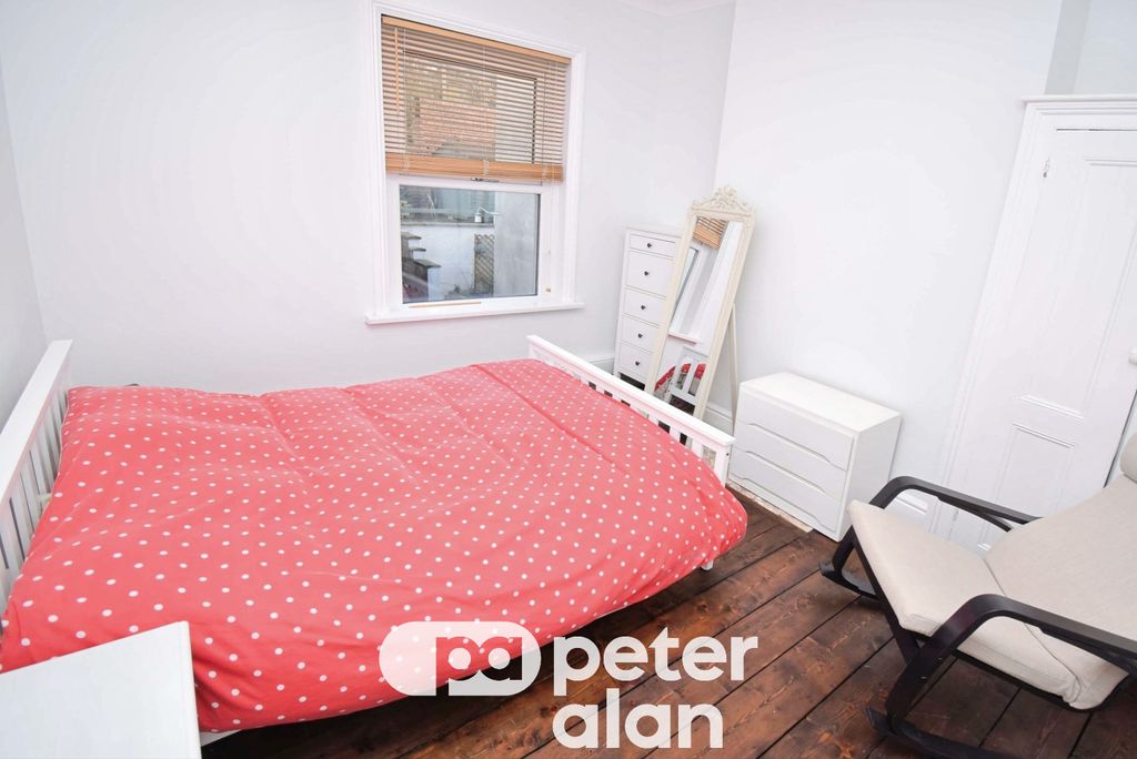 Additional image 14 of 4 bed end terrace house to rentLlanthewy Road, Newport NP20