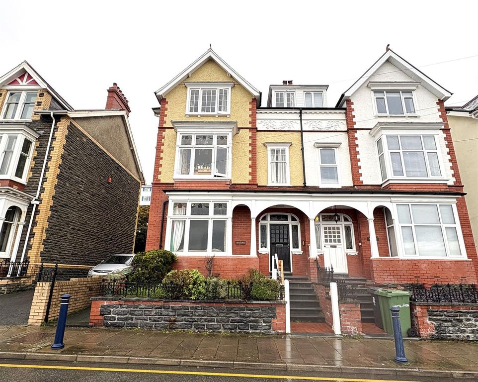 8 bed property to rentNorth Road, Aberystwyth SY23