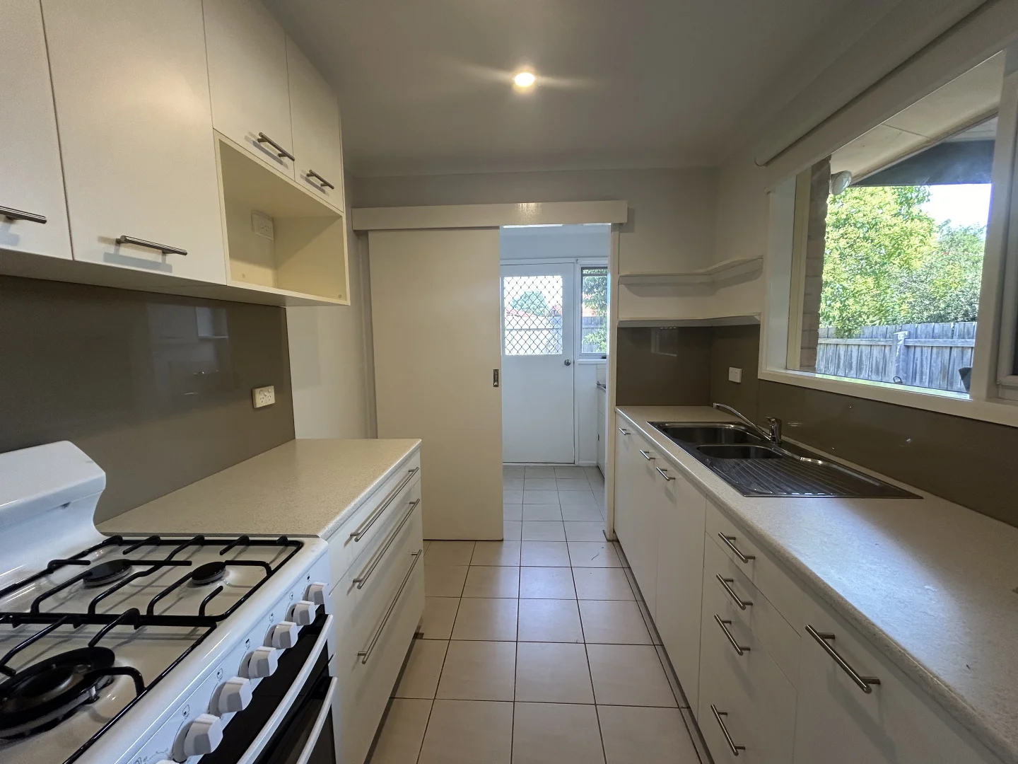 Additional image 6 of 2 Warren Close, Narre Warren VIC 3805