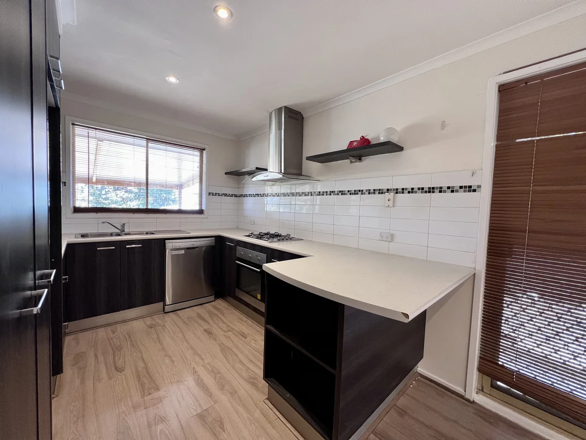 1 Edwards Court, Darley VIC 3340 photo 5