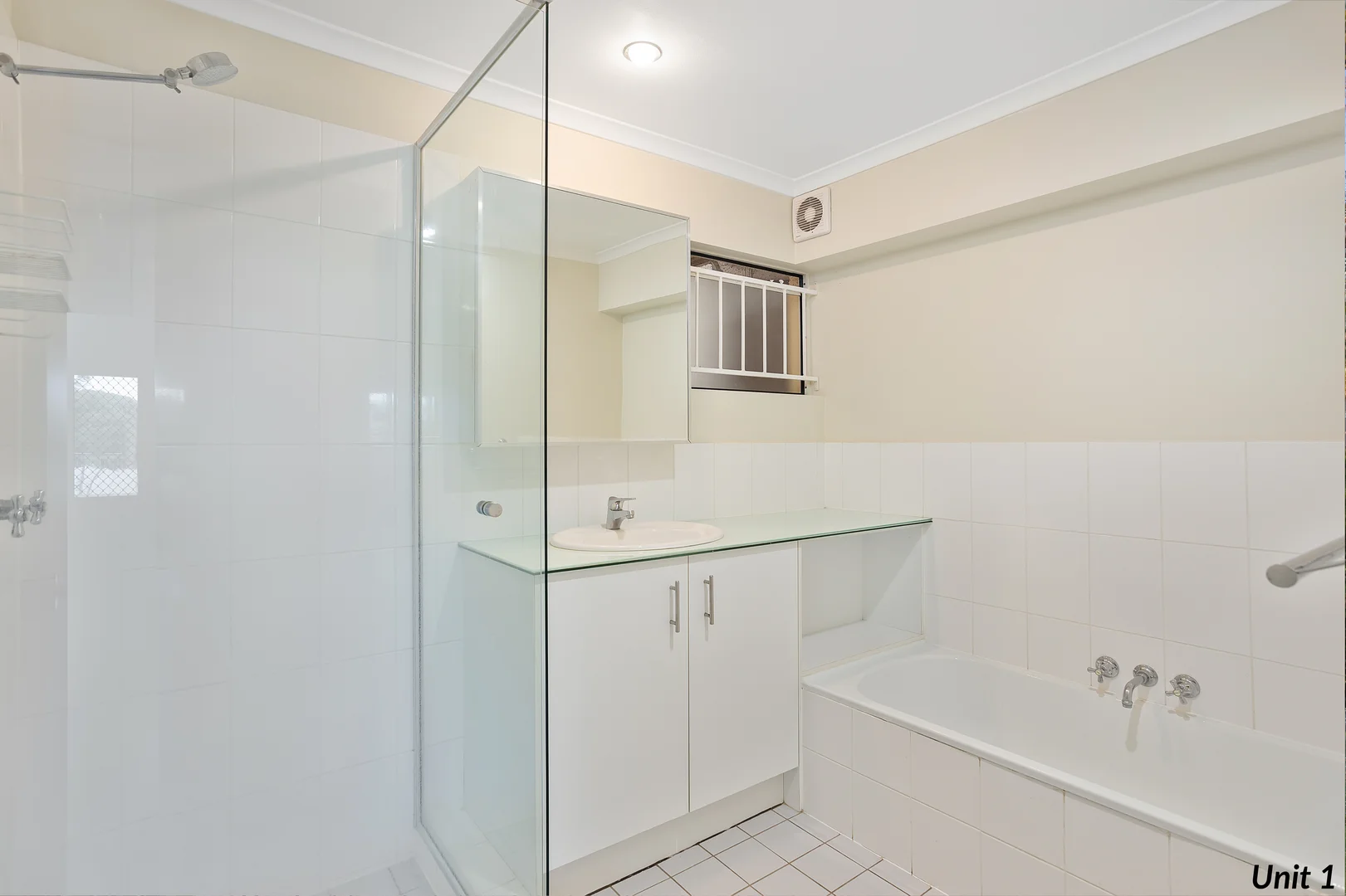 Additional image 3 of 1/72 Oxlade Drive, New Farm QLD 4005