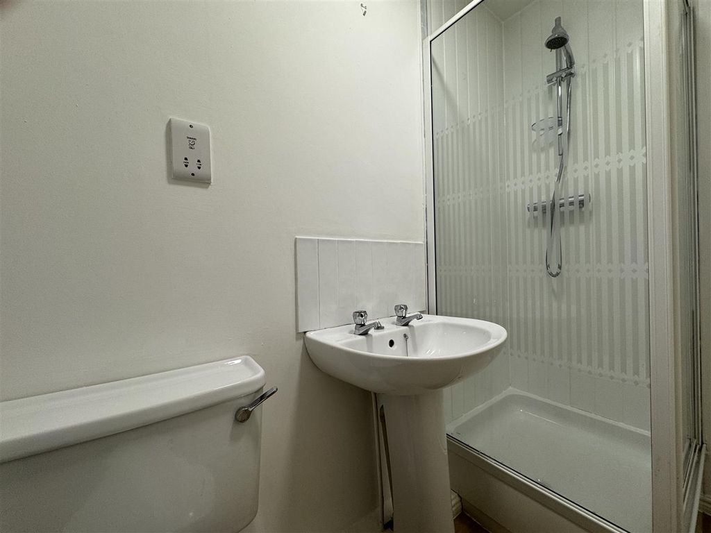 Additional image 10 of 4 bed detached house to rentBrough Field Close, Ingleby Barwick, Stockton-On-Tees TS17