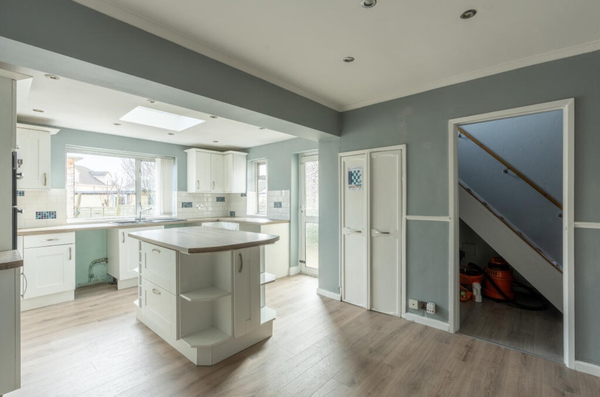 Additional image 3 of 5 Bed Semi-Detached House, The Square, BS4, N1 7GU