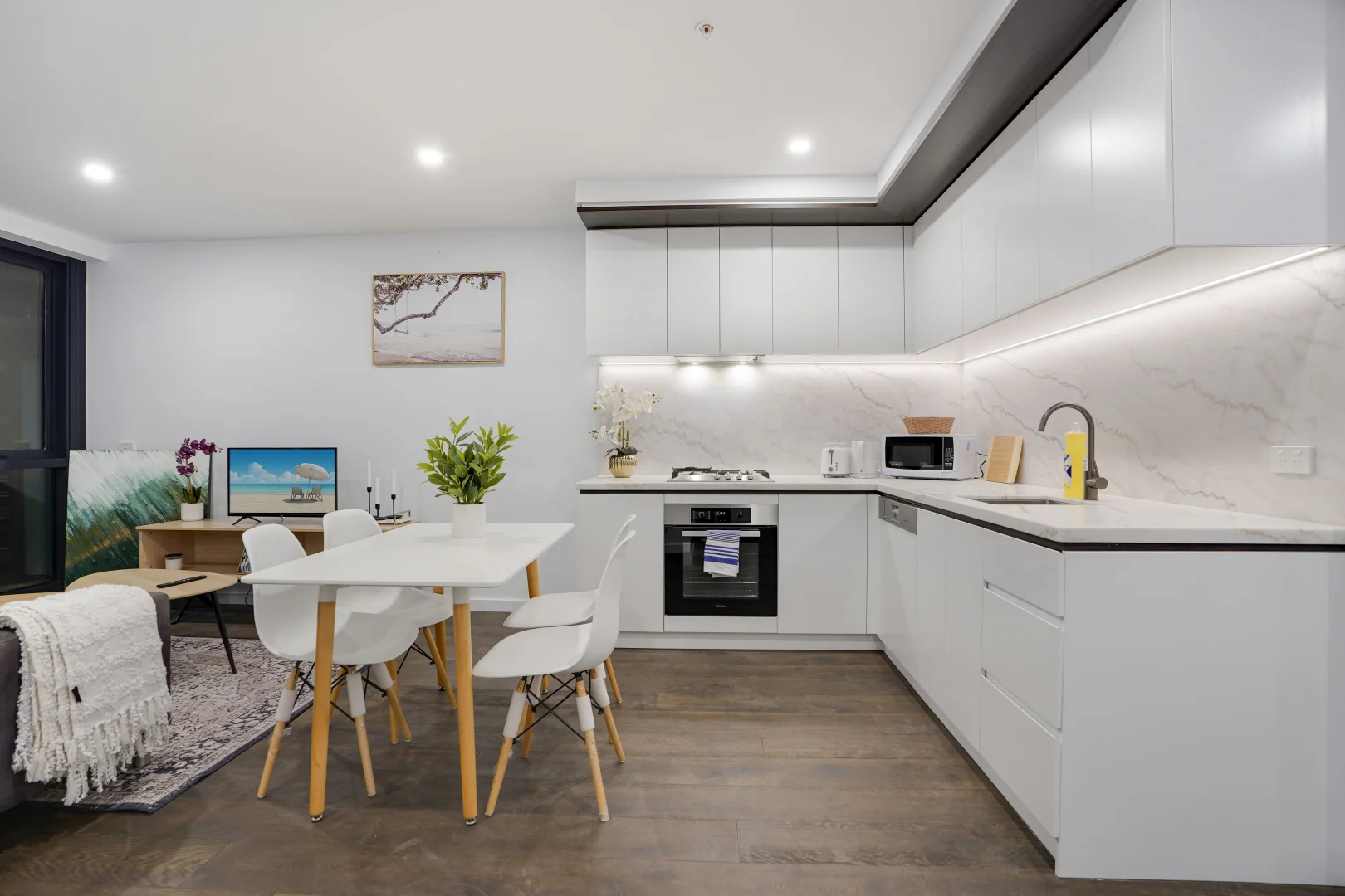 Additional image 4 of 1605/828 Whitehorse Road, Box Hill VIC 3128