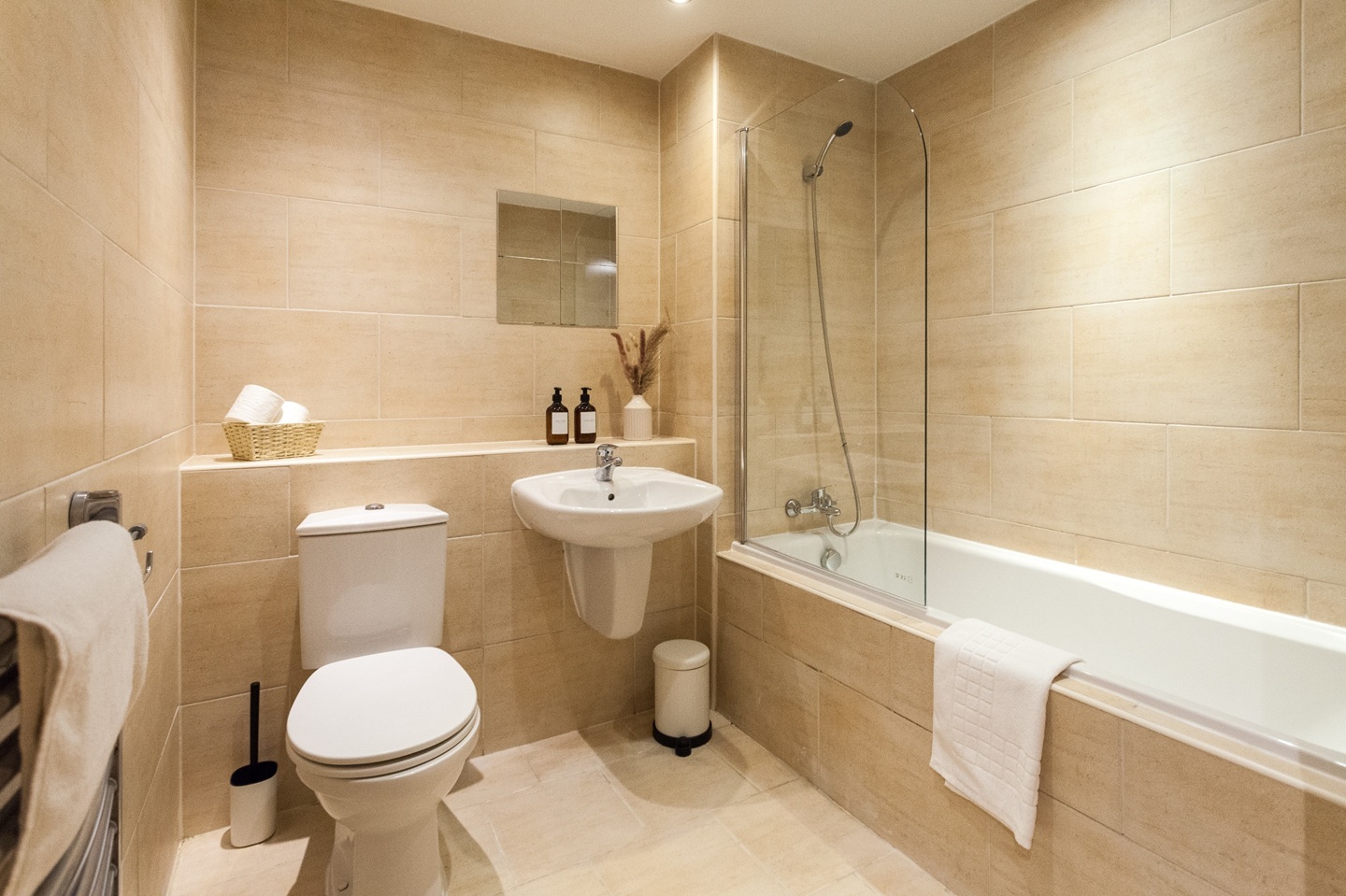 Additional image 41 of 2 Bed Flat, Oldham Place, L1, N1 7GU