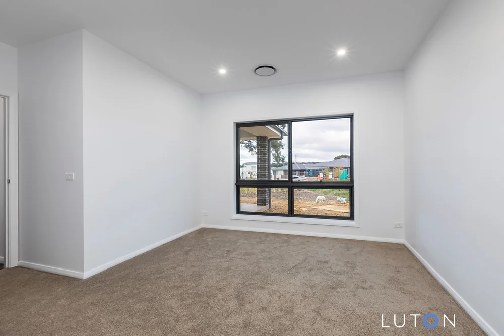 Additional image 5 of 33 Berents Street, Strathnairn ACT 2615
