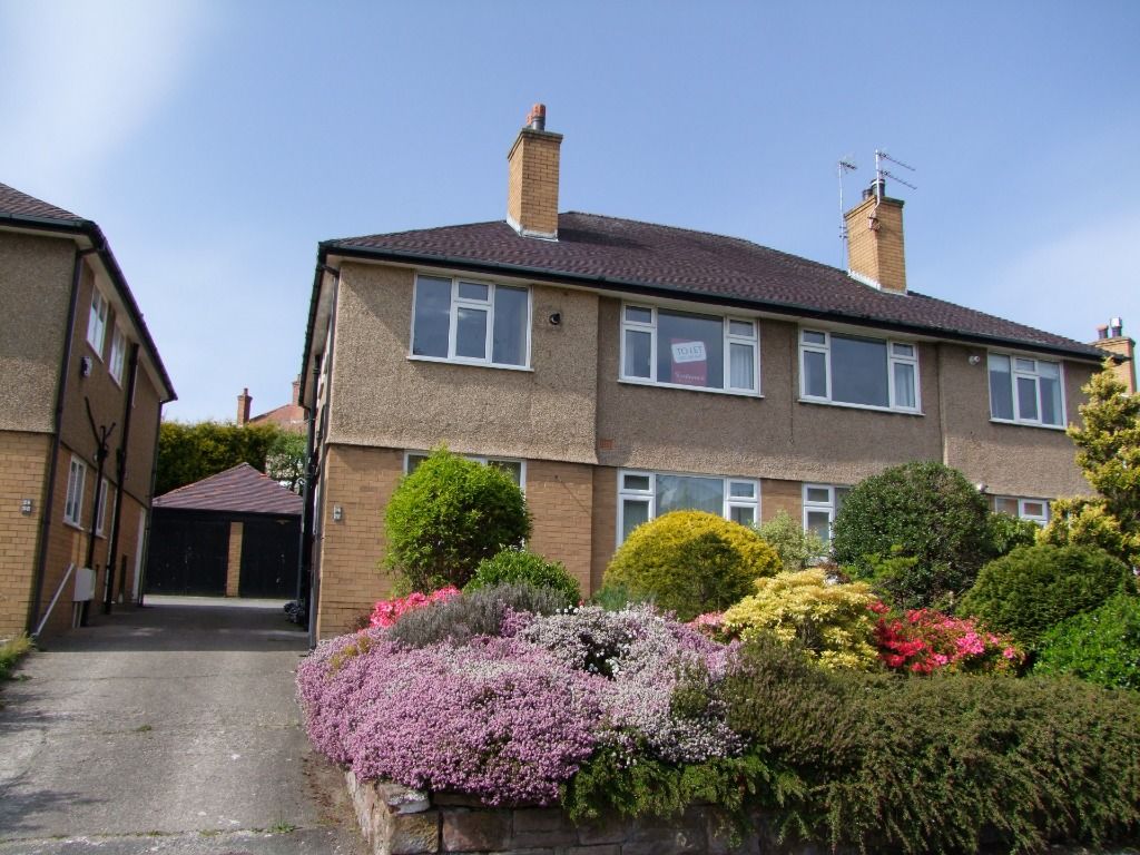 2 bed flat to rentCastle Mount, Heswall, Wirral CH60
