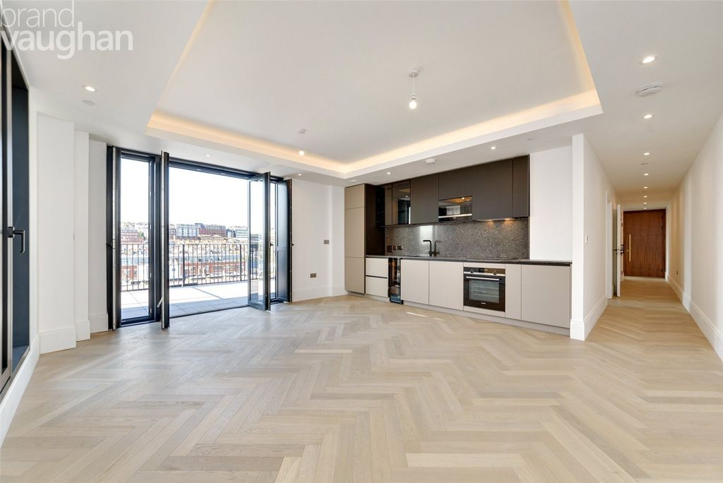 2 bed flat to rentGloucester Place, Brighton BN1