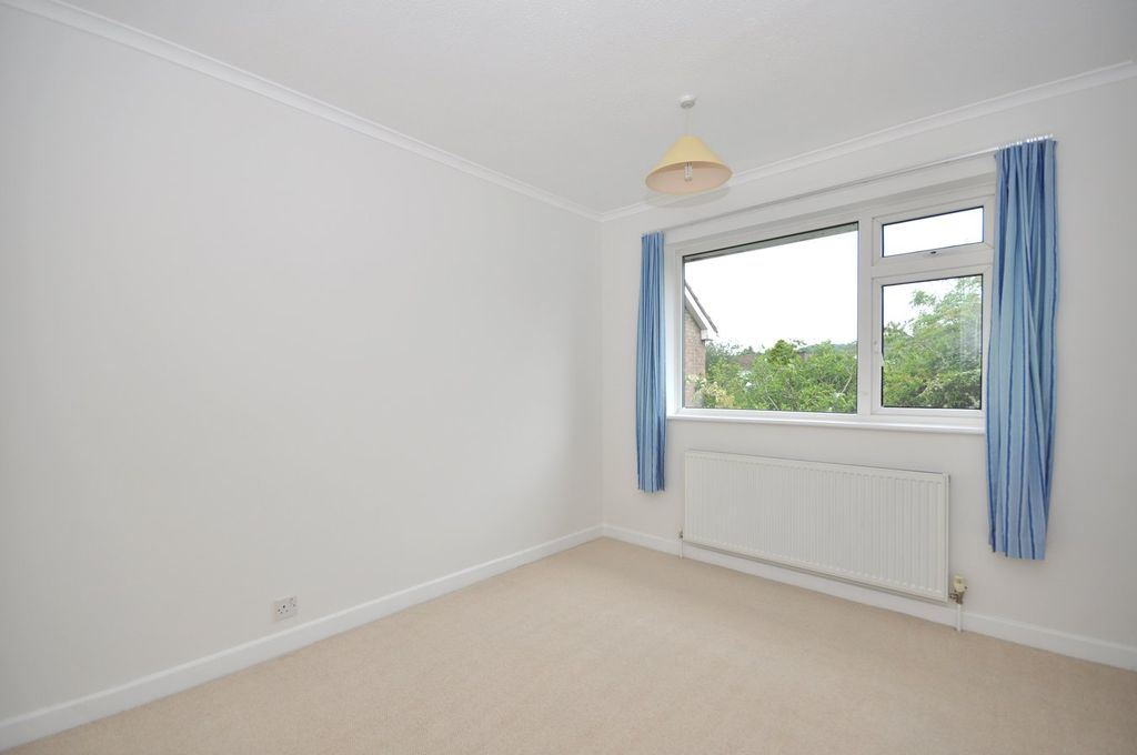 Additional image 10 of 3 bed semi-detached house to rentVineries Close, Leckhampton, Cheltenham GL53
