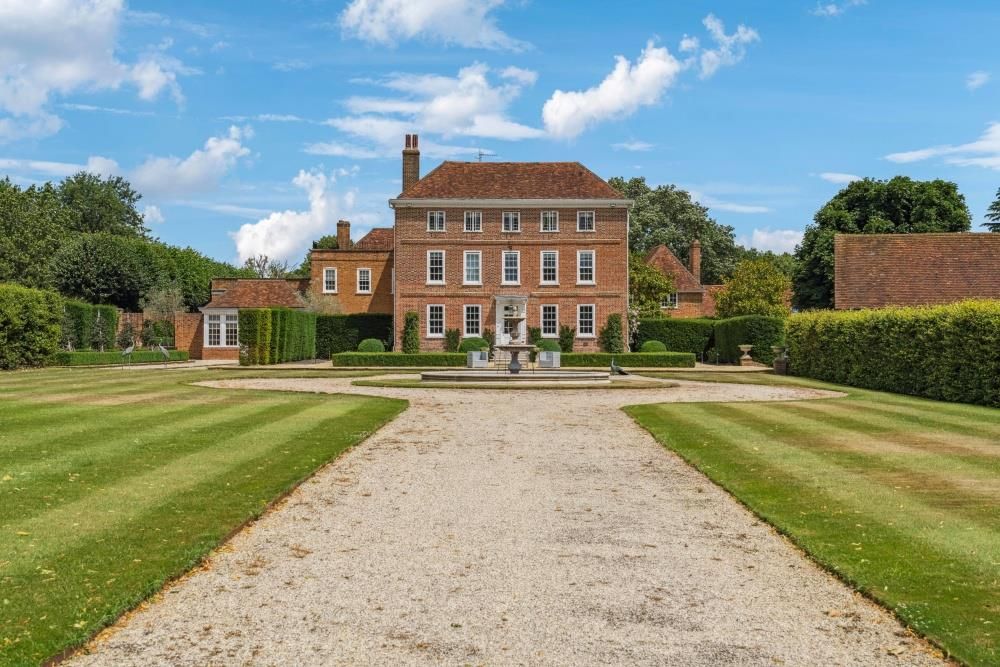 Additional image 24 of 10 bed detached house to rentOld House Lane, Kings Langley, Hertfordshire WD4