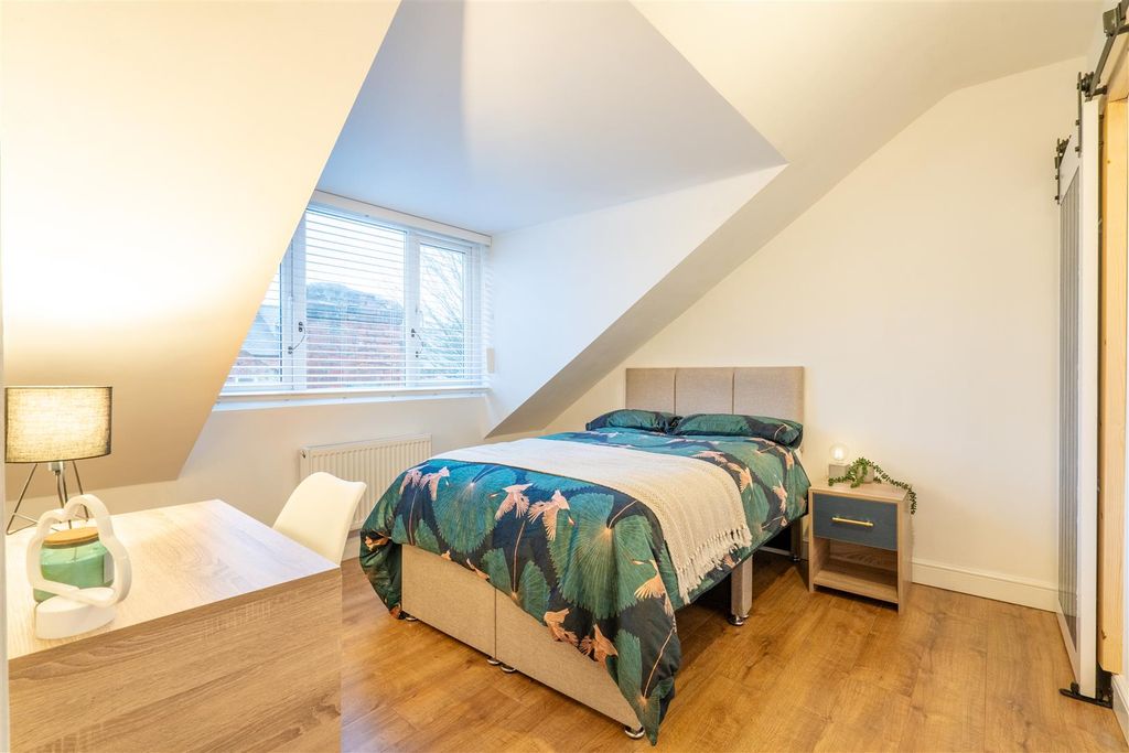 5 bed shared accommodation to rent32 Denham Road, Sheffield S11 photo 5