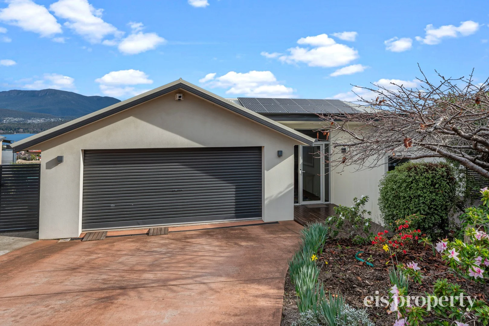 7 Sabrina Court, Lindisfarne TAS 7015