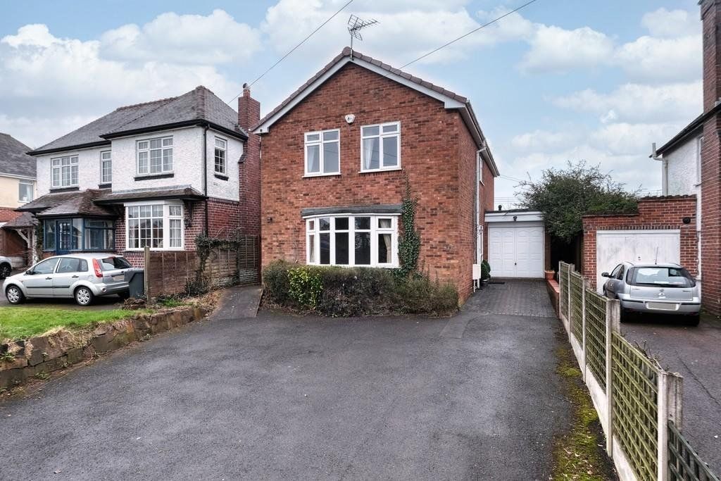 3 bed detached house to rentBirmingham Road, Marlbrook, Bromsgrove, Worcestershire B61