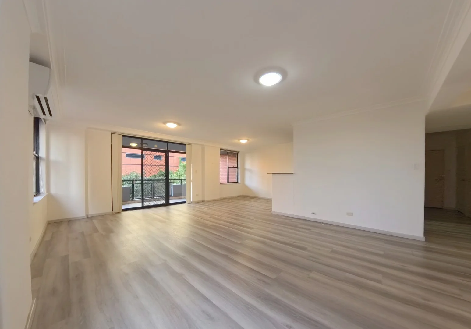 31/6-12 Carrington Avenue, Hurstville NSW 2220