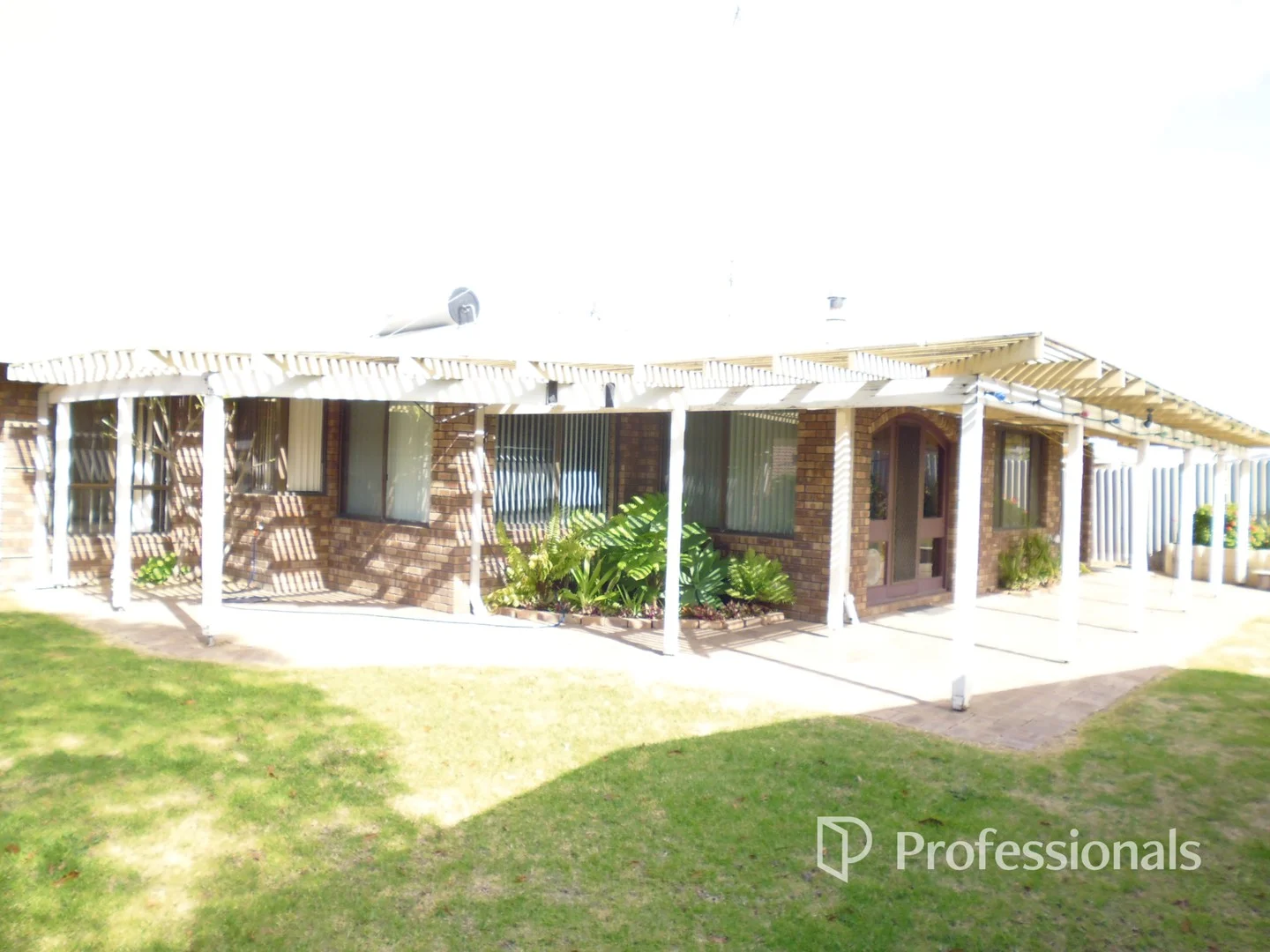 9 Parkfield Way, Australind WA 6233