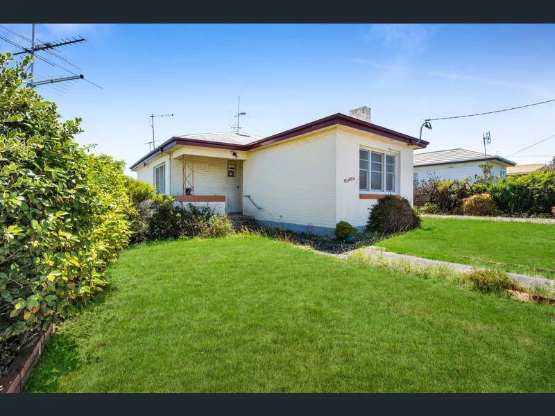 18 Tompsons Lane, Newnham TAS 7248